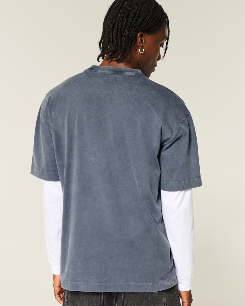 fyrkantig grov t-shirt med toyota supra-tryck