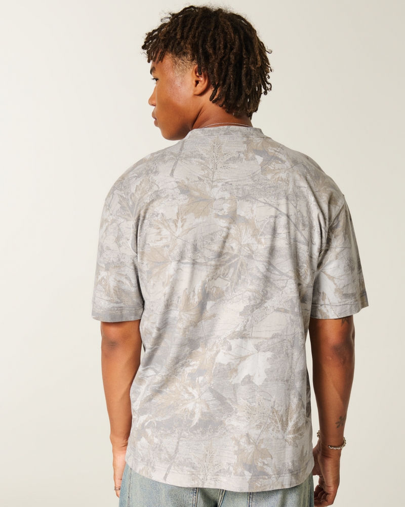 t-shirt med rund halsringning och logotyp i kraftig minimodell med fyrkantig passform