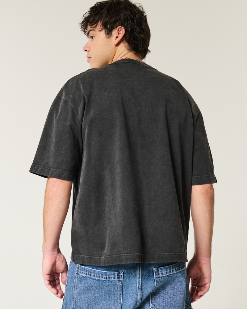 fyrkantig kort kraftig tvättad t-shirt med rund halsringning