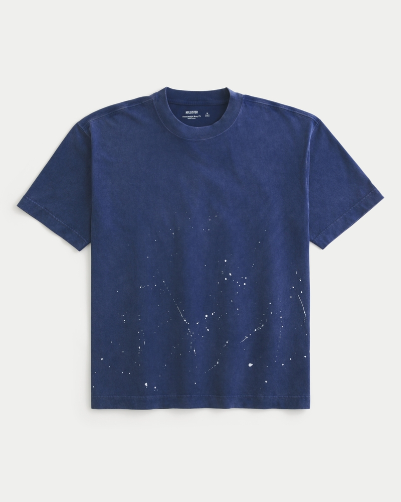 löst sittande grov t-shirt med rund halsringning och färgstänkeffekt