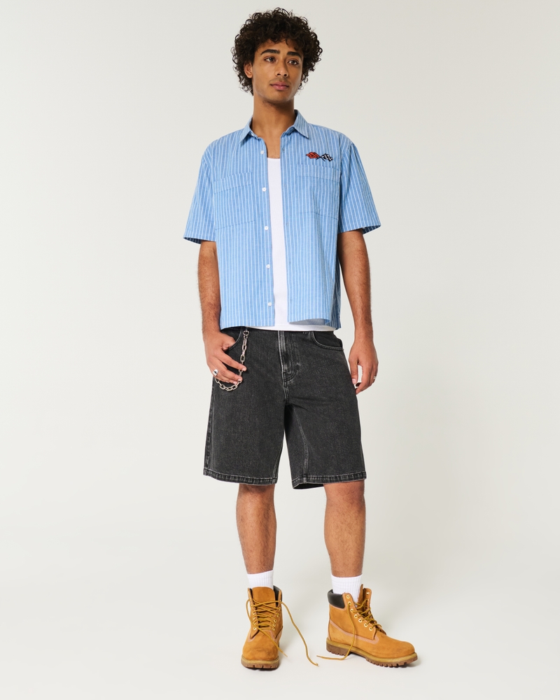 tvättade svarta jeansshorts i väska-stil